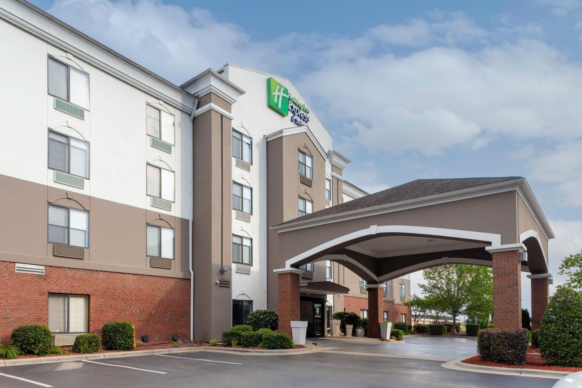 Holiday Inn Express & Suites Roanoke Rapids By Ihg Exterior foto